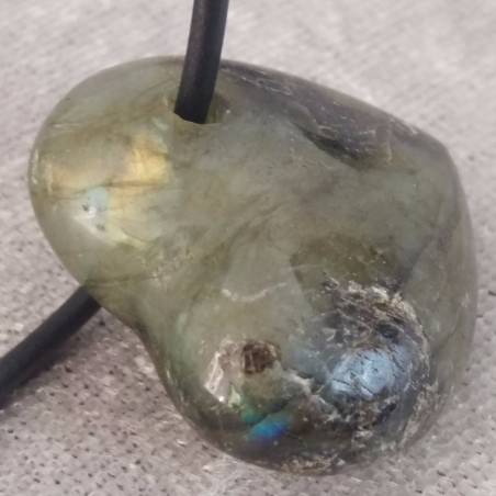 LABRADORITE Pendant HEART - SAGITTARIUS CAPRICORN Crystal Healing MINERALS A+-2