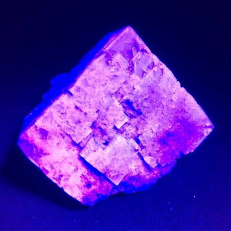 Fluorite Viola Cubica Fluorescente rogerley mine 82gr - UK - Alta Qualità A+-2