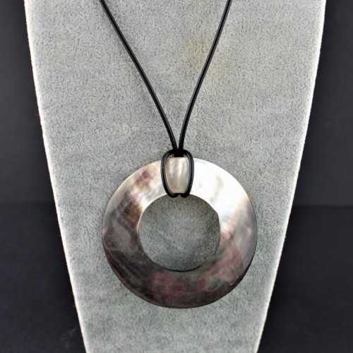 Mother of Pearl Pendant Circle Necklace Natural Jewels Crystal therapy Chakras-2