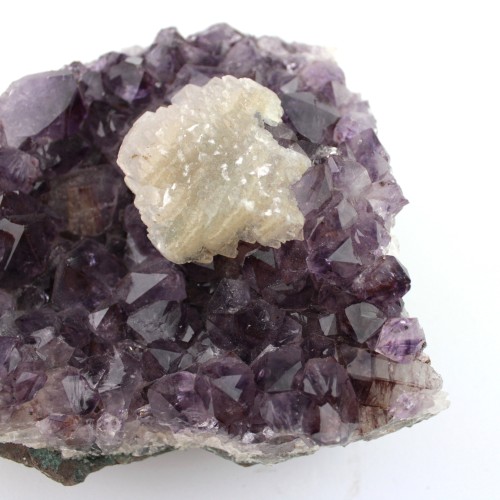 Drusa Amethyst with amorphous formation of calcite 2,5 Kg Brazil Minerals Collectibles-3