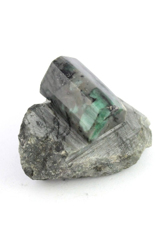 Large EMERALD Beryl Matrix 142gr Tumbled Collectibles Paperweight Feng Shui-1