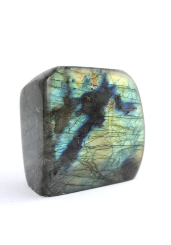 Madagascar LABRADORITE Blue Reflections Gold Collectibles 0,17Kg