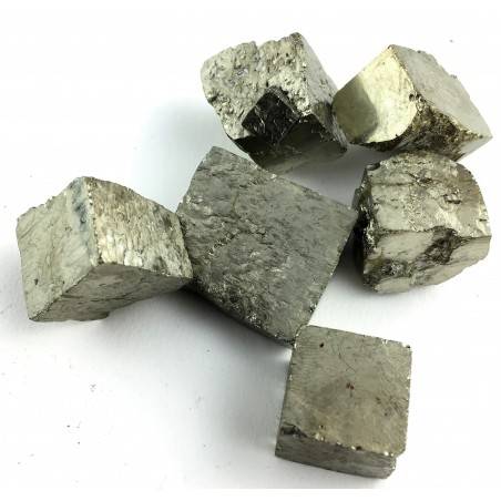 PIRITE CUBICA di Navajun La Rioja Spagna Grezza GRANDE Collezionismo Qualità A+-3
