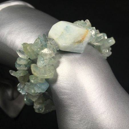 AQUAMARINE Bracelet Tumbled Chips Elasticated Crystal Healing Chakra Reiki A+-1