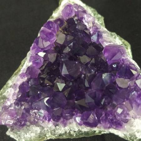 * MINERALI * DRUSA DI AMETISTA Blu / Viola URUGUAY 71x65 mm Altissima Qualità A+-3