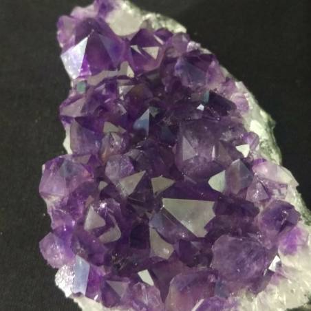 * Minéraux * DRUSE de Améthyste BLEU / Violet URUGUAY 69X33 mm Très haut Qualité A+-2