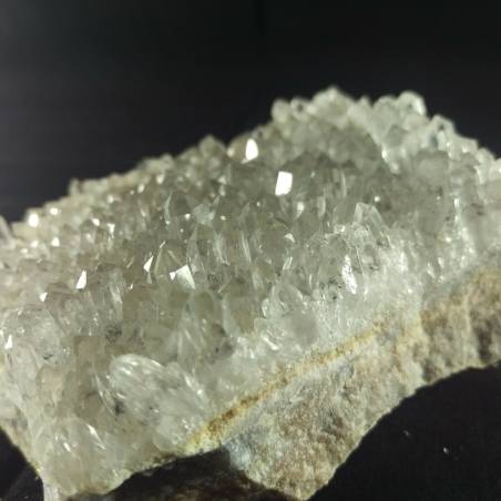 *MINERALI * Gruppo Quarzo IALINO Tormalinato Drusa Cristallo di Rocca Quarzi A++-6