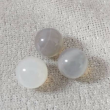 Mini Sphere in Agate Chalcedony Ball Crystal Healing MINERALS Crystal Stone-6